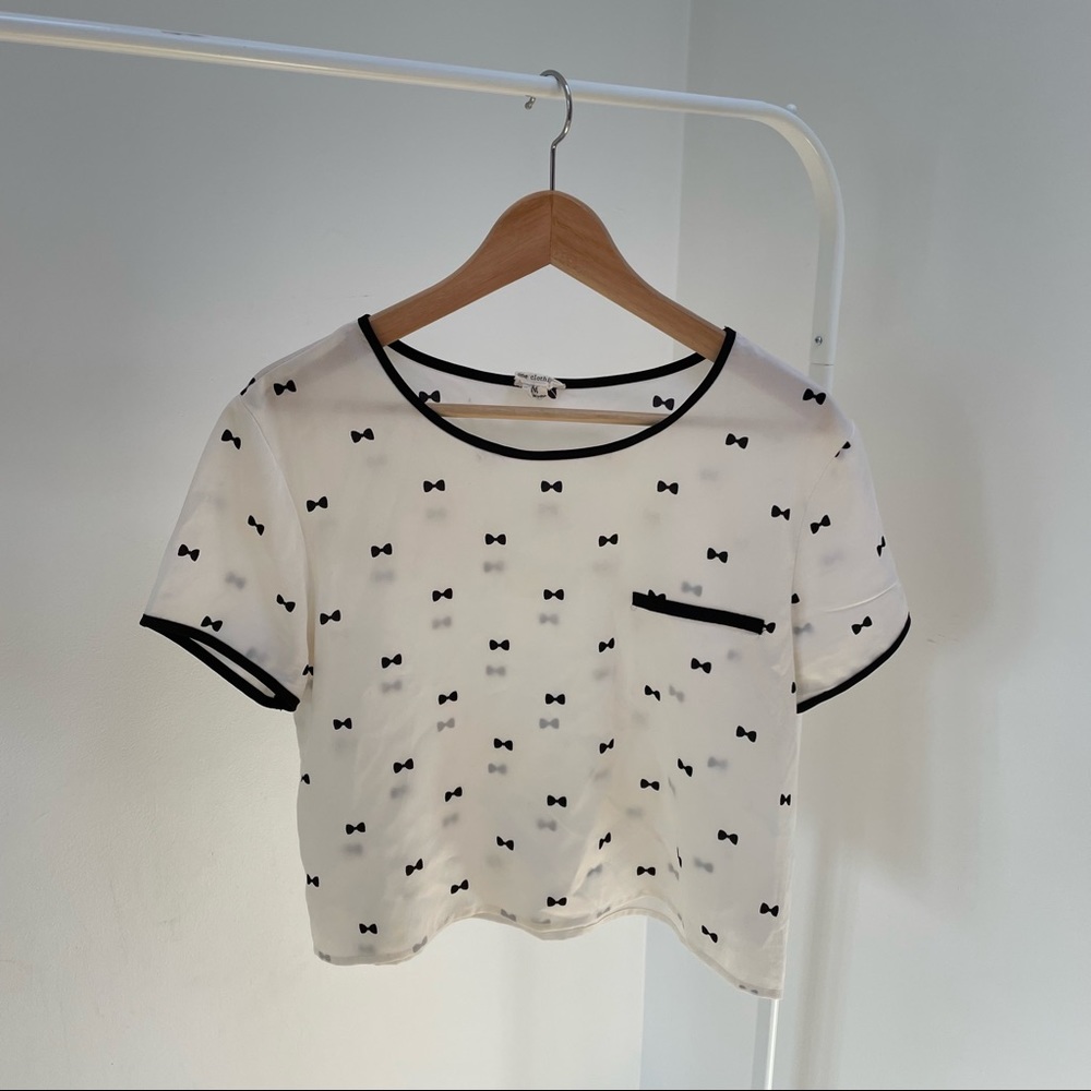 Urban Outfitters One Clothing Cropped Bow Print Top Size M